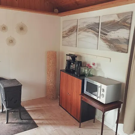 Casa de Férias Cozy Near Balka With Outdoor Toilet And Kitchen